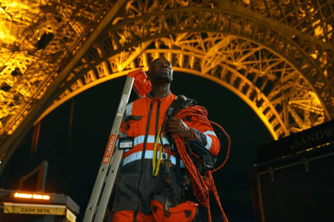 Stil Lupin Part 4 Eiffel Tower Paris Credit Netflix