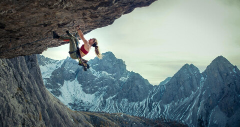 Still Cliffhanger Lienz Dolomites Austria Credit StudioCanal