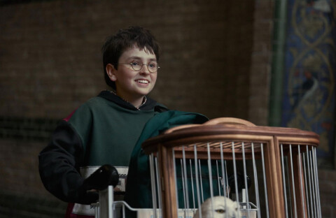 Still Harry Potter series Kings Cross Station Credit HBO Max